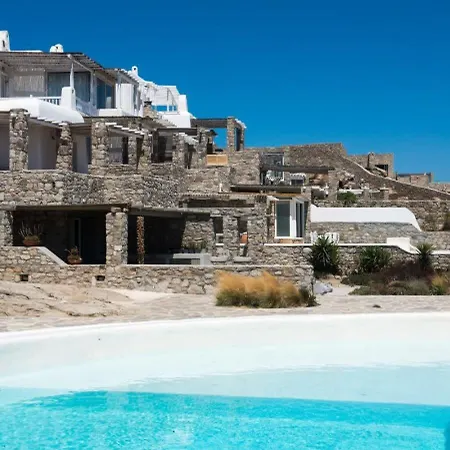 Gorgeous W Ocean Views And Shared Pools! *